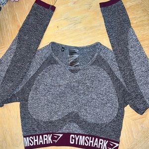 Gymshark long sleeve crop top.